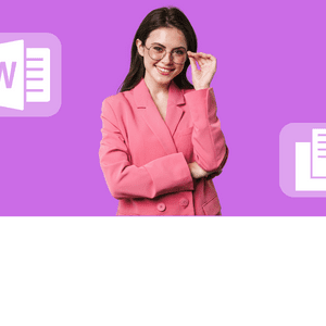 Une femme avec Formation Wordpress : Je créé mon site vitrine lunettes pose devant un fond violet.