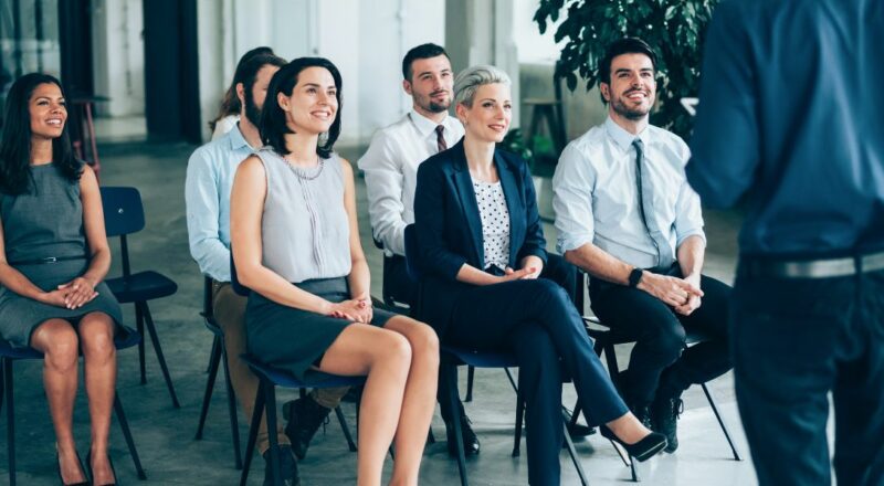 Suivre une formation en distanciel ou en présentiel ?
